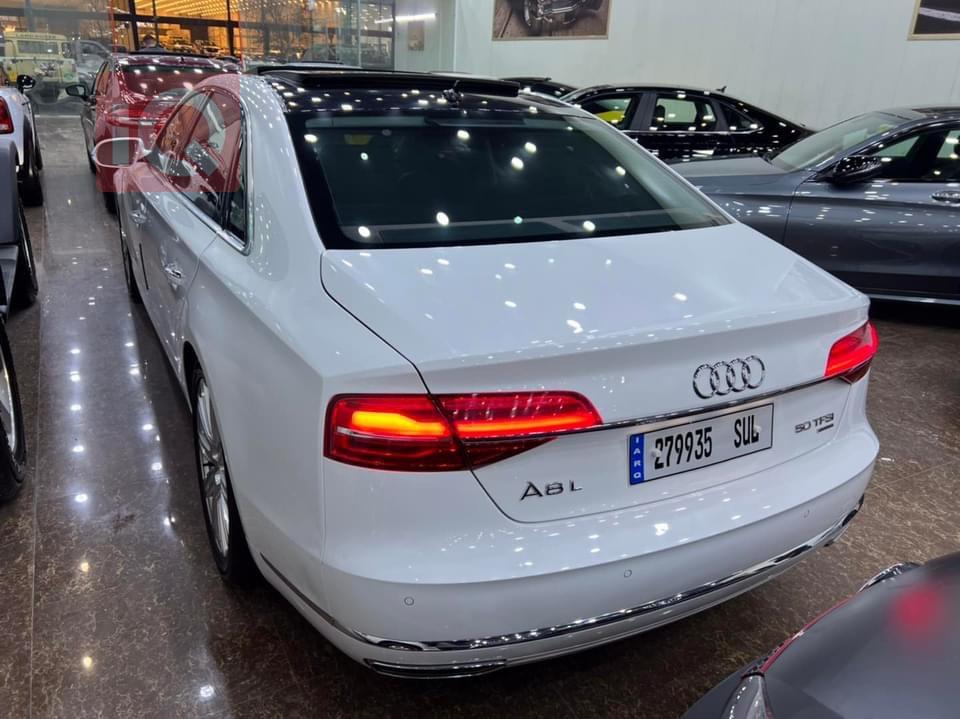 Audi A8
